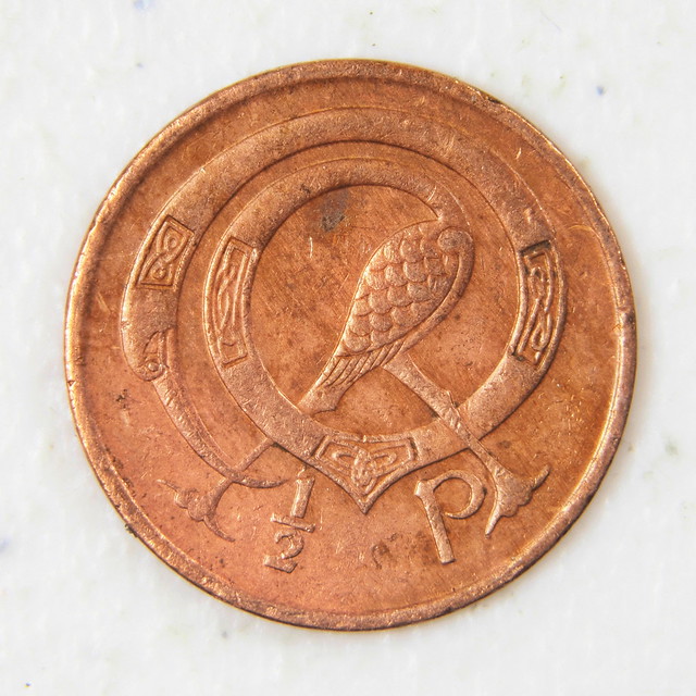 World Coins - 1971 IE Ireland Bird 1/2 Penny