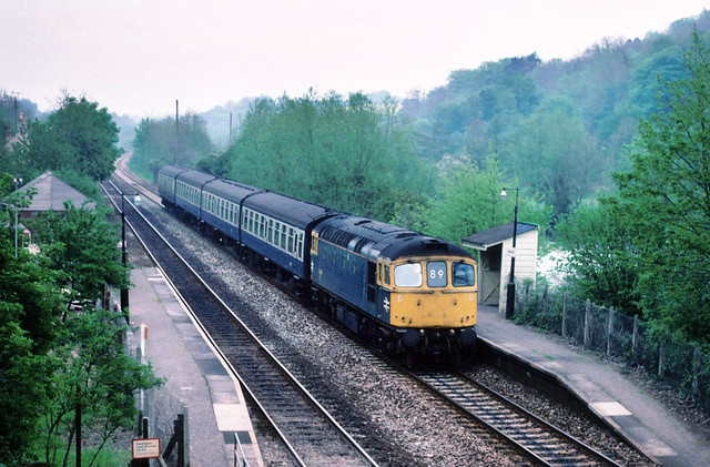 A short while before the 158 DMU's took over these cross country services and overcrowding be came a travelling hazzard.....1V79 33040 16-10 Cardiff-Portsmouth Harbout Avoncliffe Halt Limpley Stoke valley  07-05-1988