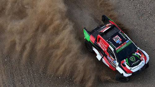Dakar 2023: Al Attiyah vence etapa mas Sainz mantém a liderança