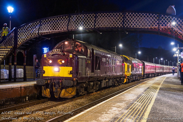 WCRC 37685 and SRPS 37403, Pitlochry
