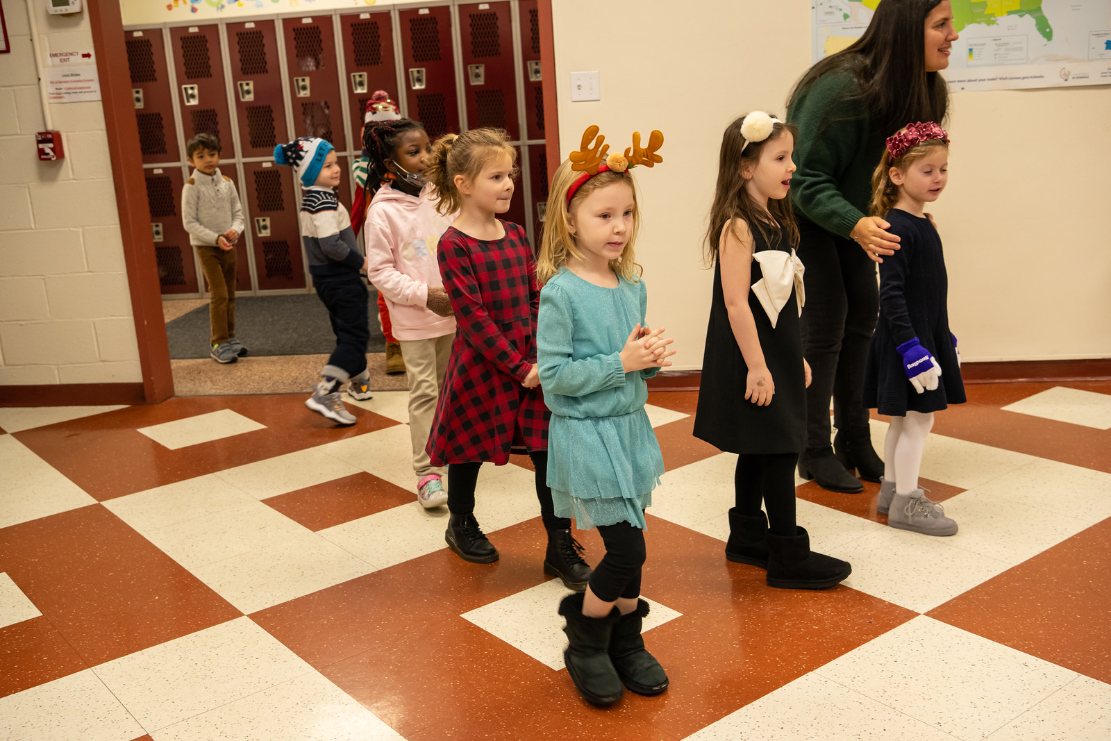 HM Kindergarten Holiday Sing _Let It Snow_ Dec. 15, 2022 | Flickr