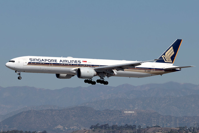 9V-SWS Singapore Airlines Boeing 777-312(ER) at Los Angeles International Airport on 19 October 2022