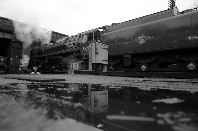 BR Standard No.92214, being serviced at Loughborough, prior to the evening shift on the Evening Winter Wonderlight trains. 27 12 2022 bw