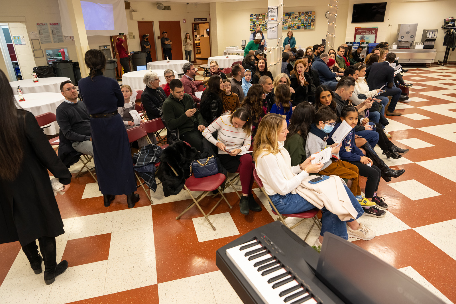 HM Kindergarten Holiday Sing _Let It Snow_ Dec. 15, 2022 | Flickr