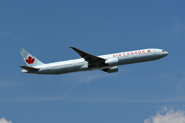 Air Canada Boeing 777-333(ER) C-FIVM