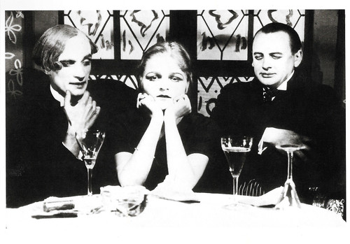 Anita Berber, Conrad Veidt, and Reinhold Schünzel in Unheimliche Geschichten (1919)