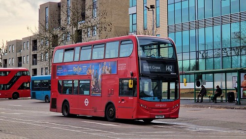 RATP London ADE40416 YX12FNY on Route 142 | Busoccultation | Flickr