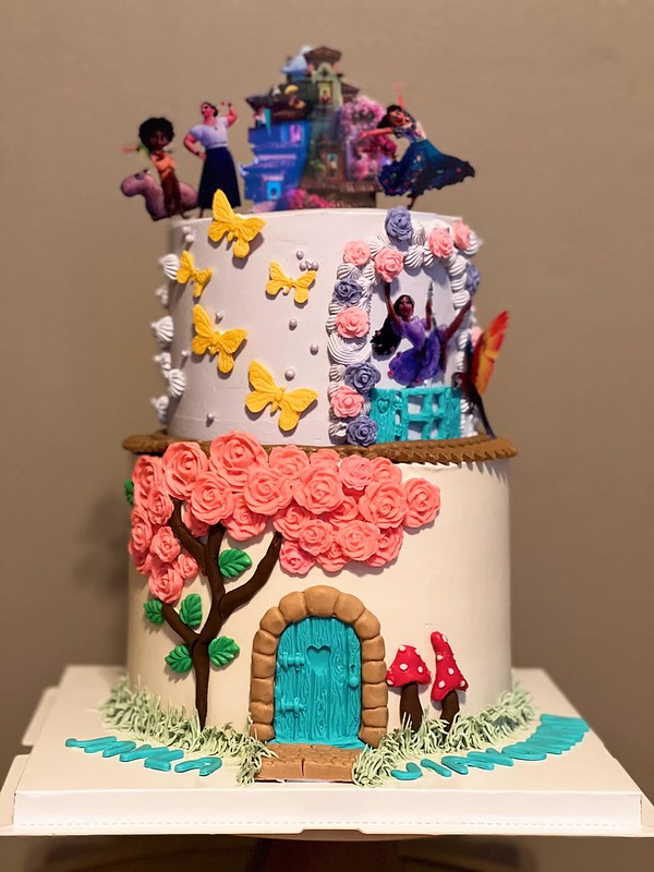Cake by Annie’s Cake & Sweets
