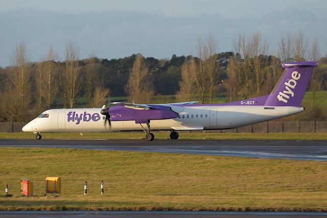 G-JECY Flybe