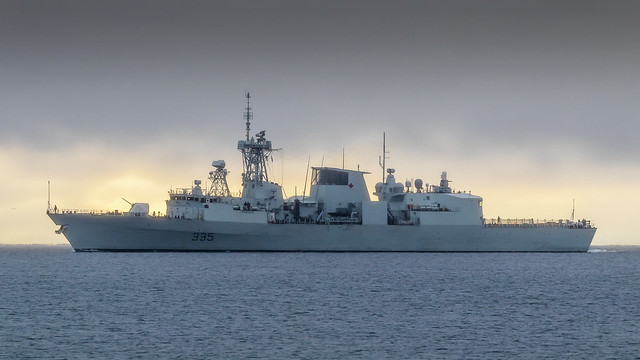 HMCS Calgary 335