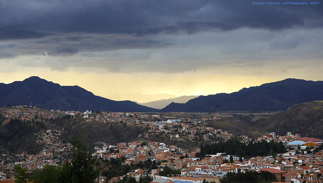 Sucre y Cordillera de los Frailes