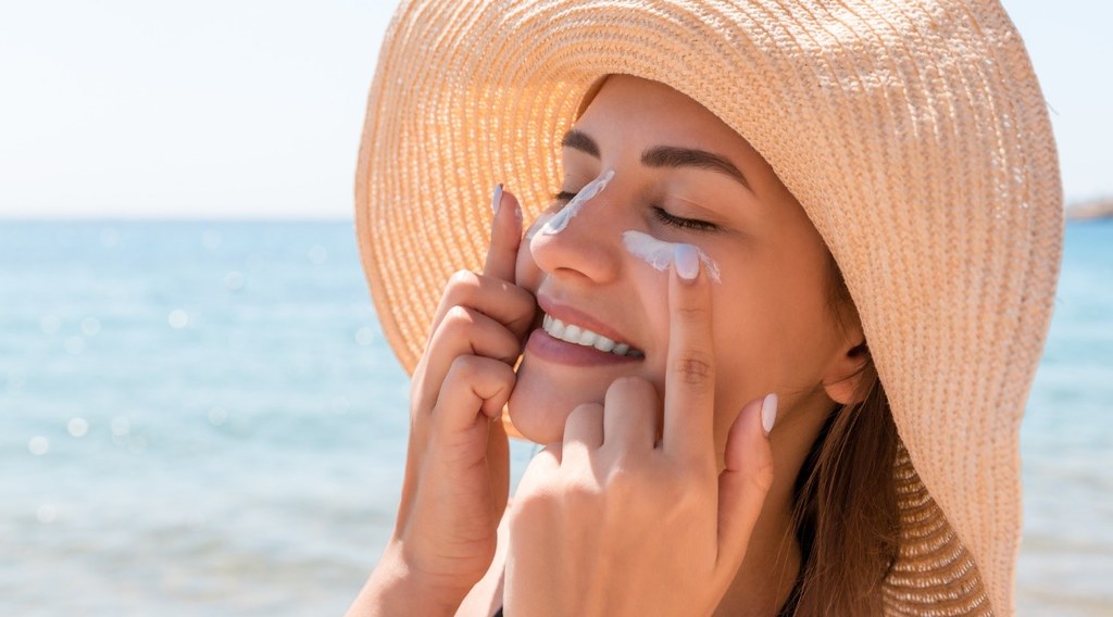 油性肌膚該怎麼保養？皮膚科醫師告訴你正確的洗臉與保養方法！