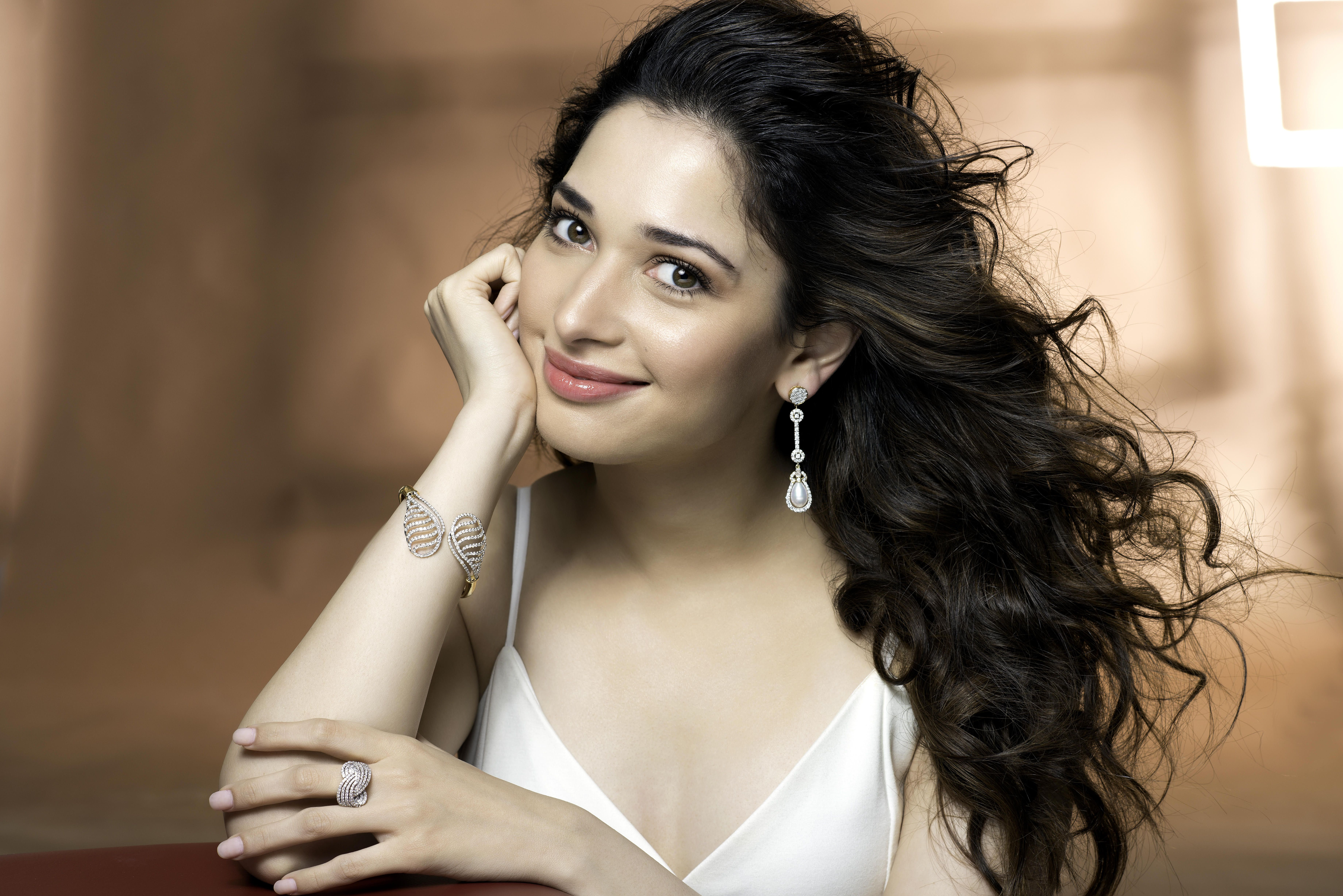 Tamanna Bhatia [7360 x 4912]- High Quality Picture - Ultra HQ | Bollywood  Pics