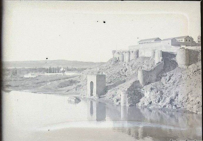 Baño de la Cava en Toledo en los años 20. Fotografía de Christian de Caters.