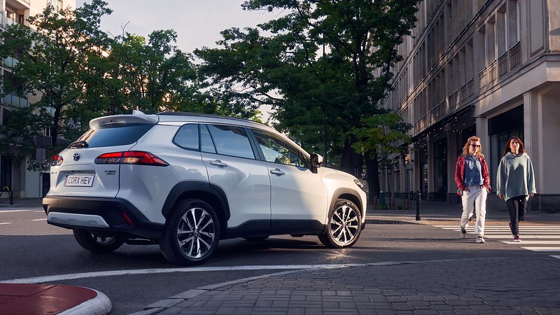Gama do Corolla abre portas à motorização híbrida 1.8L