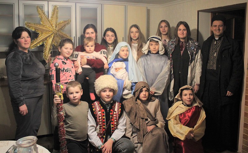 Ucrania - Visitando a las familias con el Niño Jesús