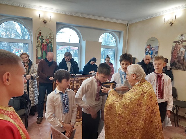 Ucrania - Nuevos monaguillos para la parroquia en Odesa