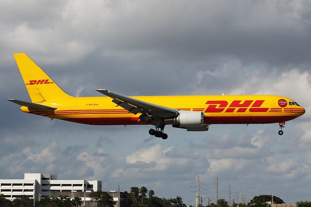 DHL/Cargojet 11/2022 Miami