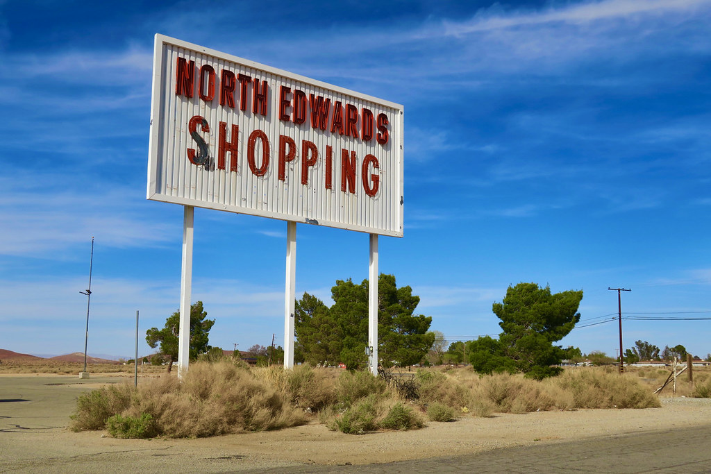 Shopping, North Edwards, CA