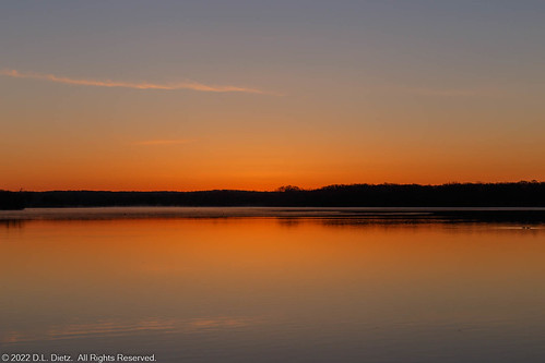 Sunrise #15 - 2021-05-01. by DL_Dietz, Sunrise over Kent Lake.
Kensington Metropark, Livingston County, Michigan.america canon canon6d c