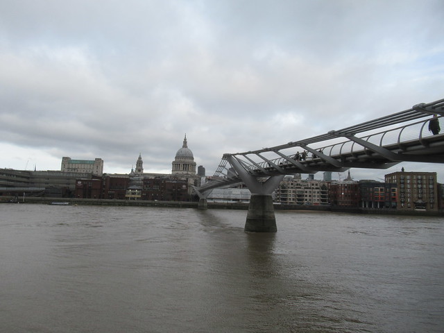 Millennium Bridge or Wobbly Bridge, Norman Foster (Architect) and St. Paul's Cathedral, Sir Christopher Wren (Architect), St. Paul's Churchyard, Ludgate Hill, City of London