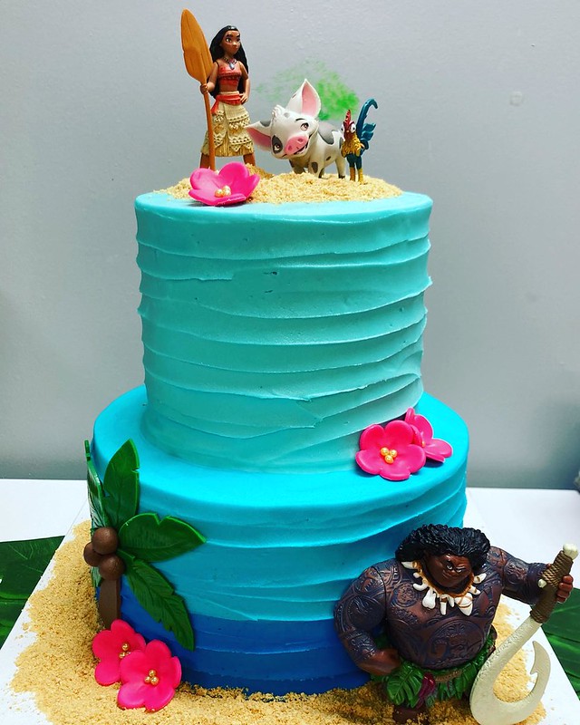 Cake by Manina's Sweets and Eats