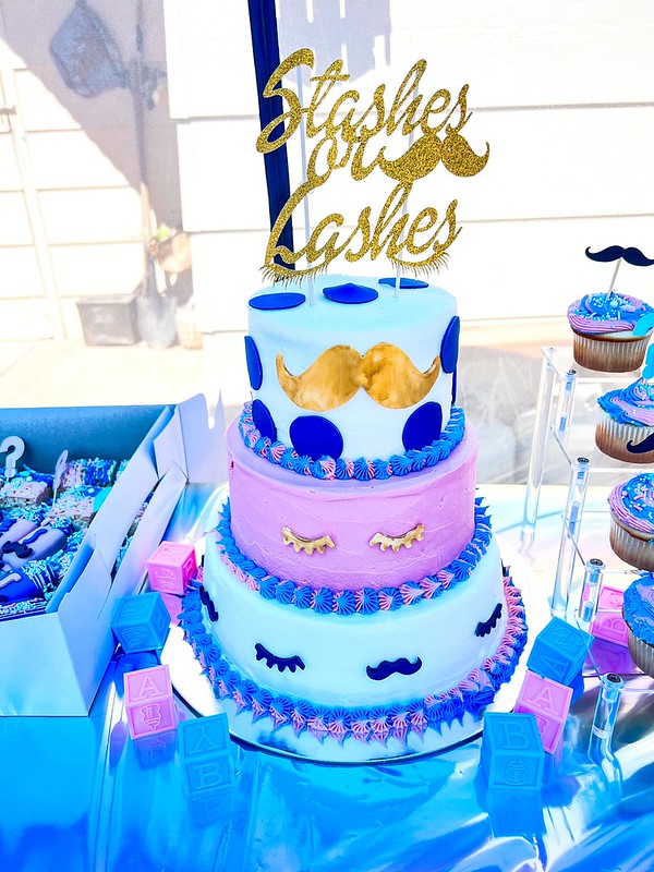 Cake by Rosie’s Sweets & Treats