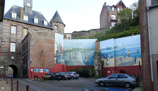 la fresque rue de l'Anguainerie à Le-Tréport