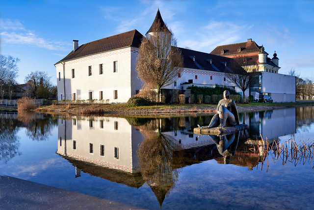 Schloss Traun - Spiegelung