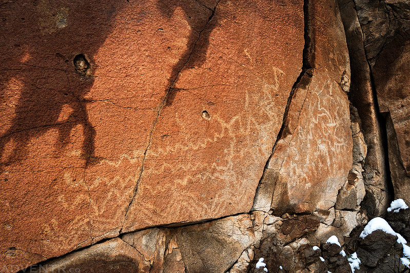 Dry Petroglyphs in the Corner