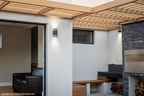 Brighton Drive, Eva-Last, Eva-tech, Bamboo Composite decking, Savanna, Dual tone, LifeSpan, Lifespan, Eva-tech, Savanna, Tri-extruded Aluminium Bamboo Composite, VistaClad, Advanced Bamboo Composite Cladding, Golden teak | by http://www.eva-last.com