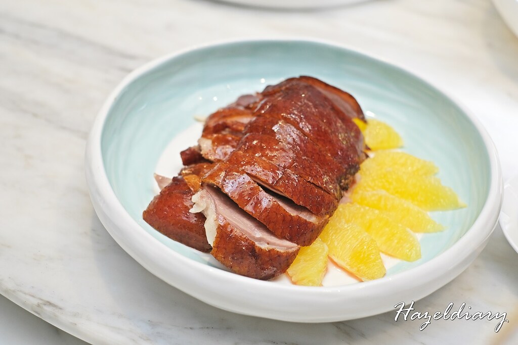 Yi by Jereme Leung-Crispy Duck served with Black Pepper Orange Sauce