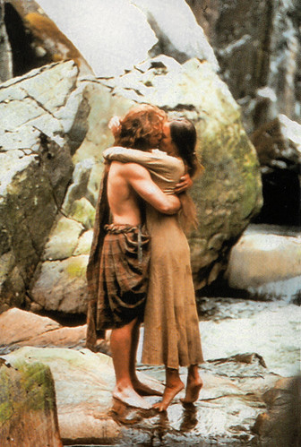 Mel Gibson and Catherine McCormack in Braveheart (1995)