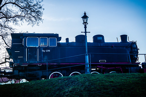 Train | by d.figiel