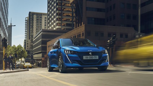 Peugeot é a nova líder do segmento B elétrico na Europa