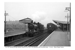 Balham. No. 9017 passing on its way to the Bluebell Railway. 15.2.62