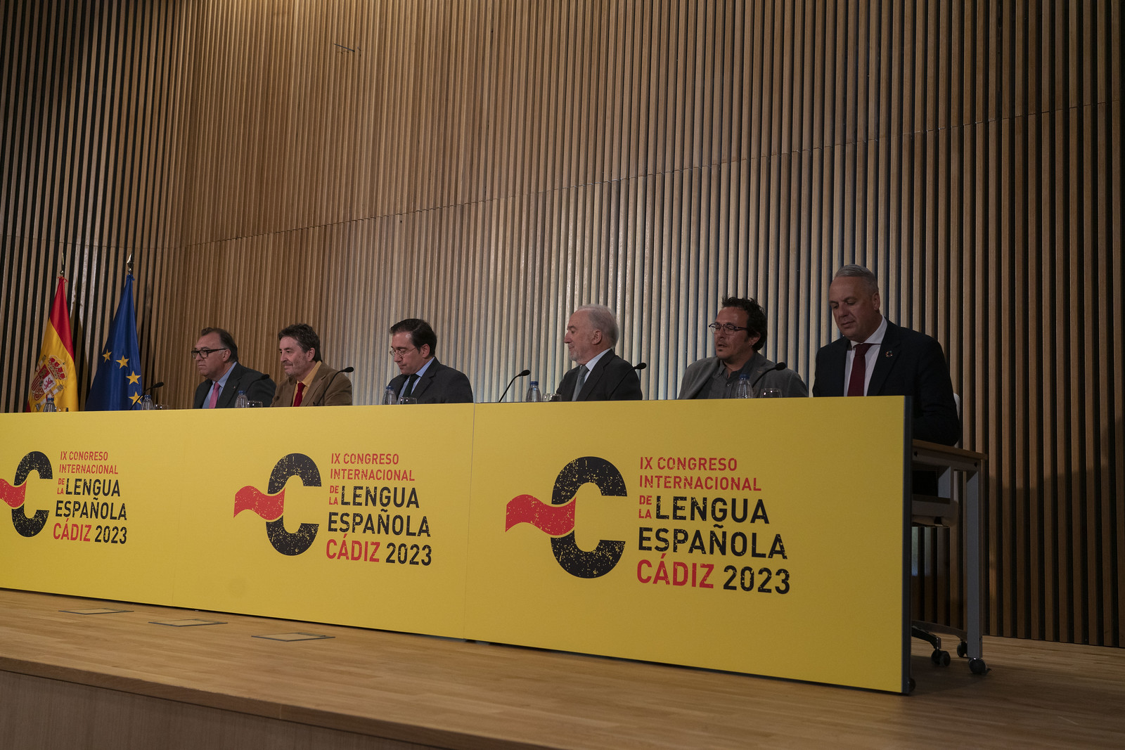 Firma de la declaración institucional para la organización en Cádiz del IX CILE