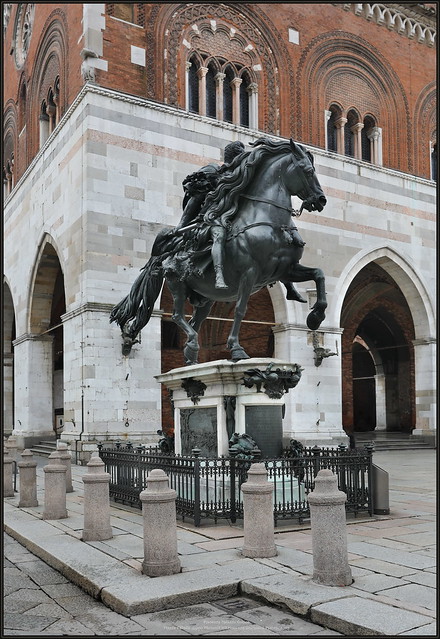 20230118 Piacenza_05 Equestrian Statue of the Farnese Family
