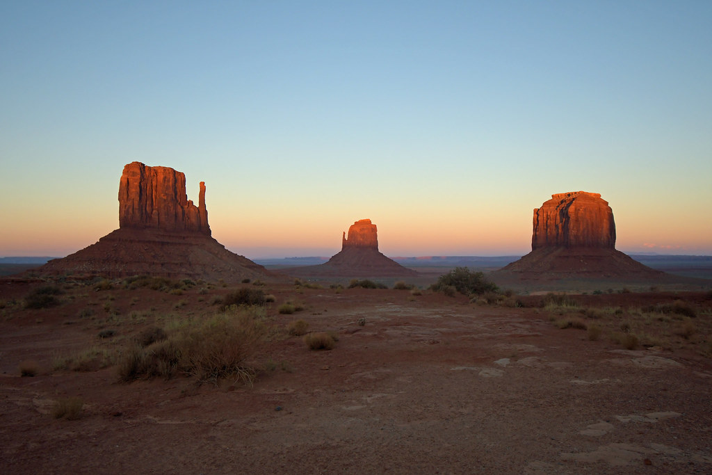 Monument Valley sunset