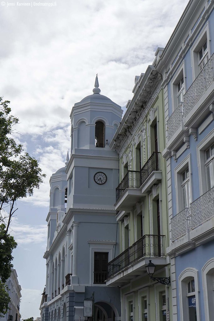 Pastellinsävyisiä rakennuksia San Juanissa