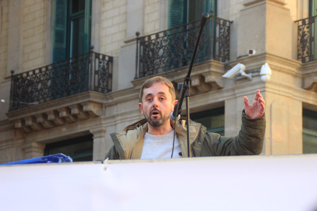 FOTOGRAFÍA. BARCELONA (ESPAÑA), 22.01.2023. La plataforma catalana «Cataluña Suma por España» moviliza contra Pedro Sánchez. Ñ Pueblo (102)