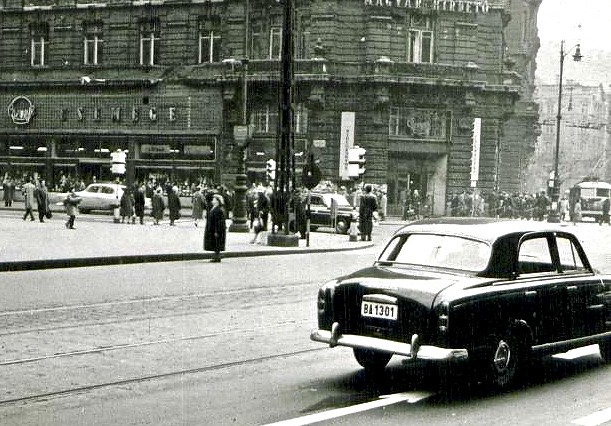 1955-1959 PEUGEOT 403 Berline