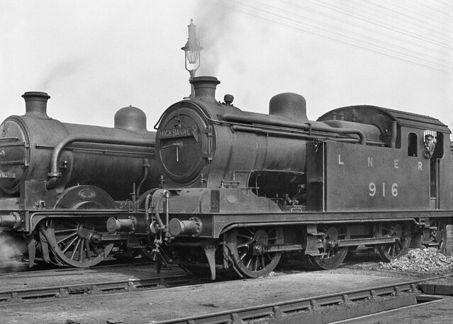 N7 LNER 916 (BR 69655) possibly at Kings Cross Shed c1925-1929