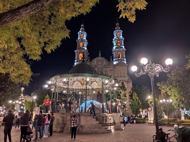 Last Night of Holiday Lights - Jardín de Los Constituyentes (Main Square) - Lagos de Moreno, Jalisco, Mexico