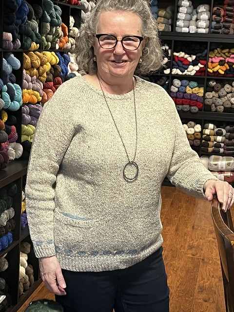 Kathy came to Saturday’s classes wearing the Diggery Venn by Isabell Kraemer that she knit as her sample for a previous planned class.