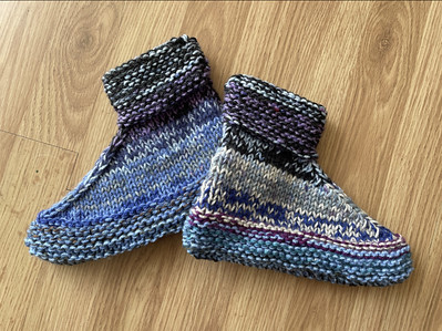 Christina (@thebusyknitter) finished this pair of Grandma's Boot Slippers by Dawn Anderson.
