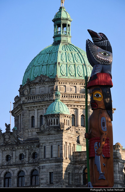 Parliament Buildings & Knowledge Totem Pole, Victoria, Canada