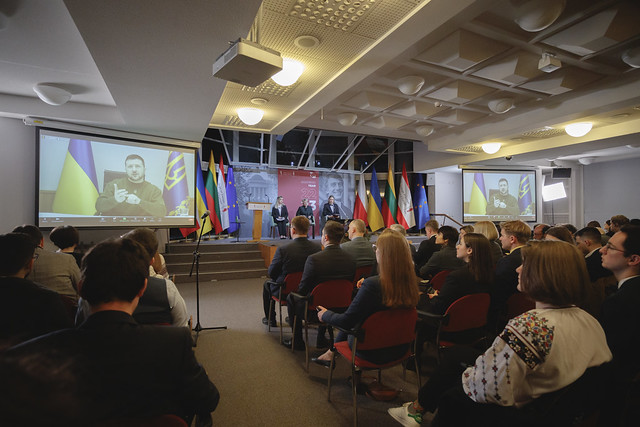 27.01.2023 - President of Ukraine Volodymyr Zelenskyy and President of Lithuania Gitanas Nausėda speaking at Natolin