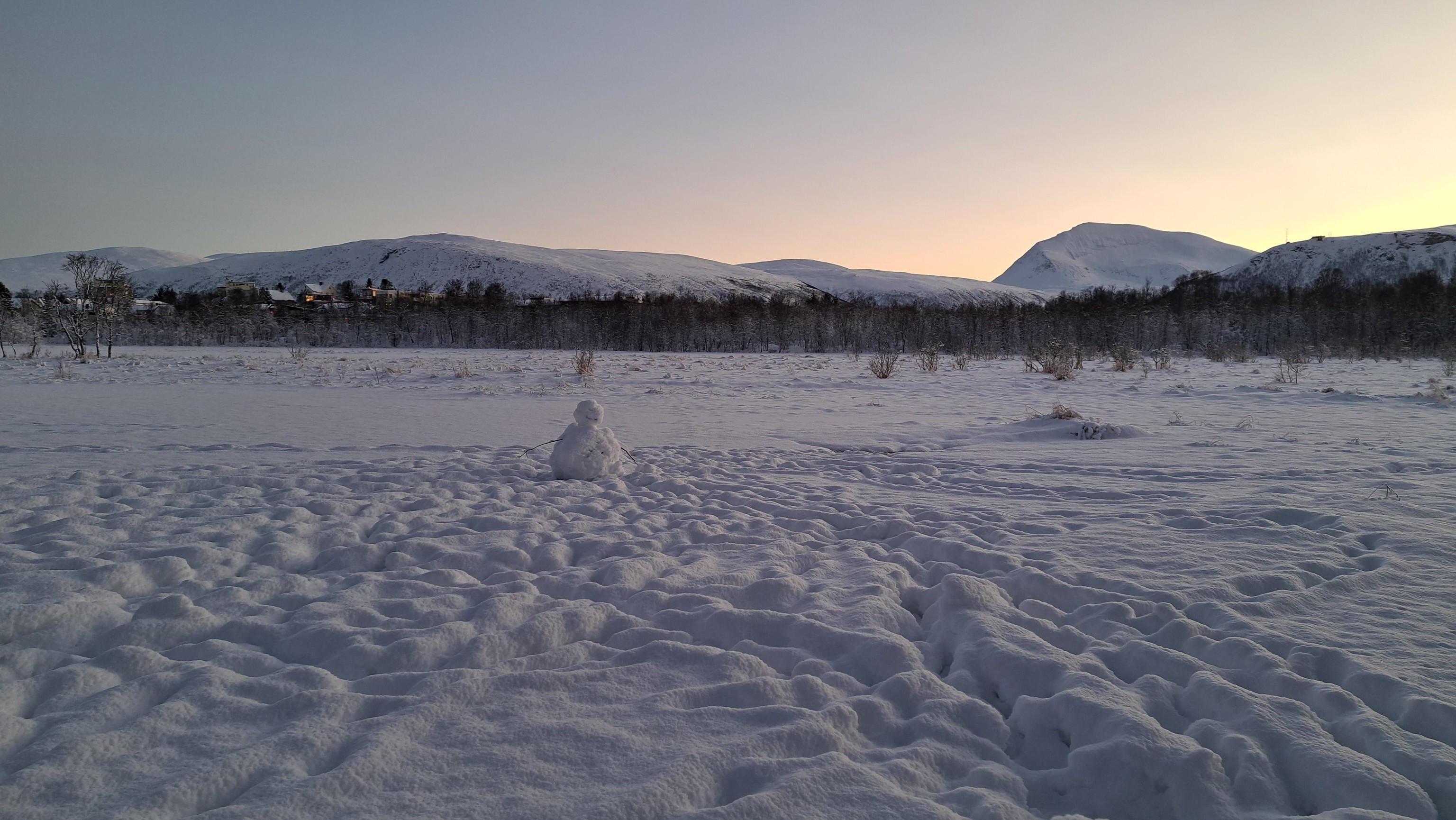 Prestvannet frozen lake, Tromsø