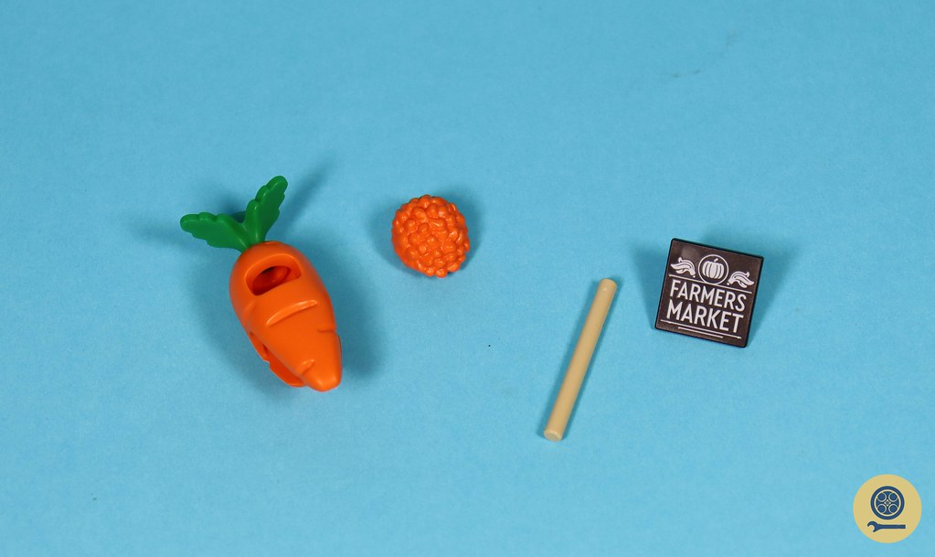 71037 - CARROT MASCOT (LEGO Collectable Minifigures Series 24) 5